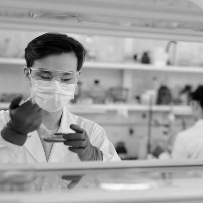 AI's ability to process vast amounts of data swiftly and accurately has revolutionized health management strategies. From predictive analytics to personalized insights, AI empowers individuals to take a proactive stance towards their health.